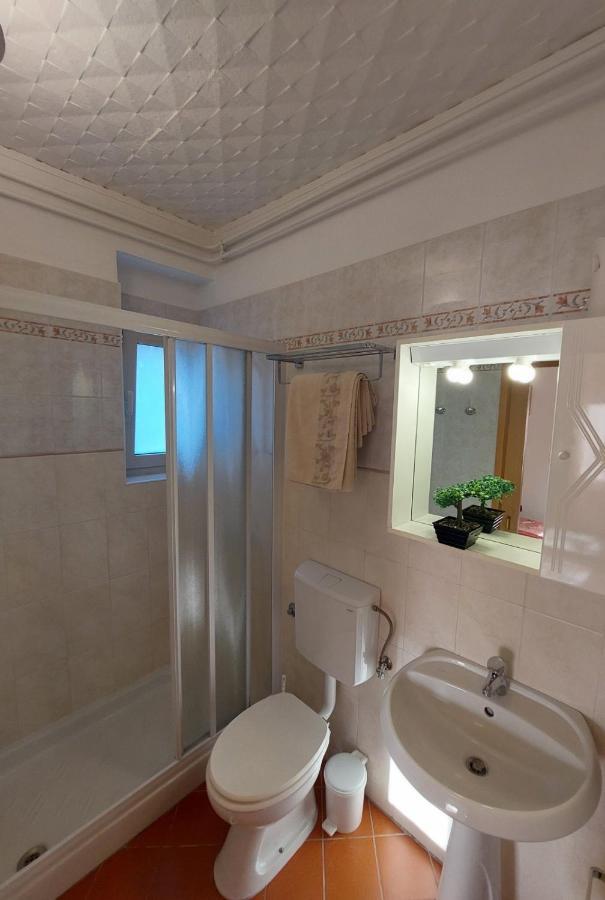 Apartmani Gamboc + Experience And Discounts 우마그 외부 사진